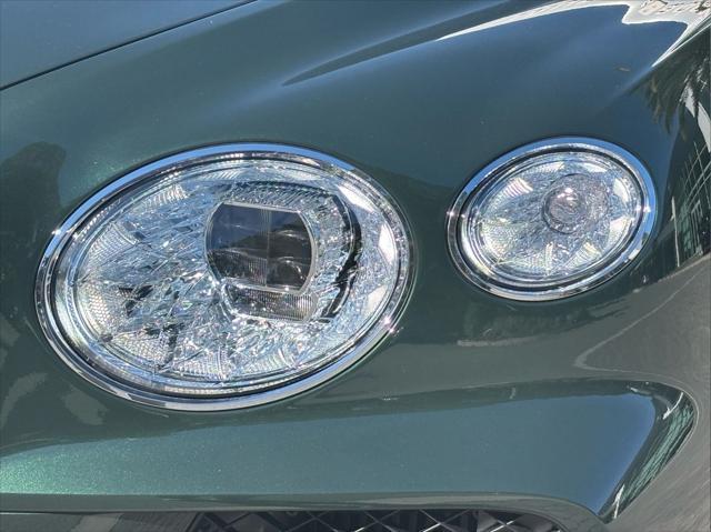 new 2025 Bentley Bentayga EWB car, priced at $280,665
