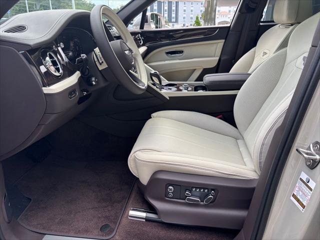 new 2025 Bentley Bentayga EWB car, priced at $271,095