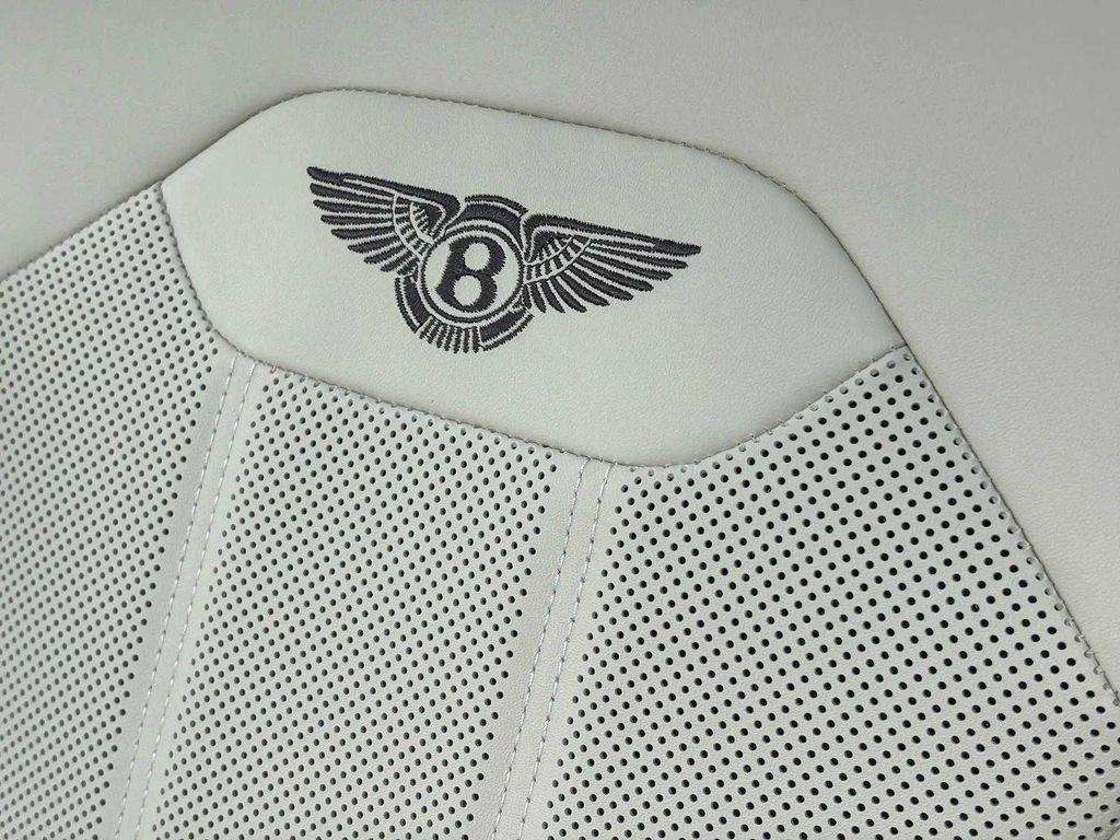 new 2025 Bentley Bentayga car, priced at $271,095