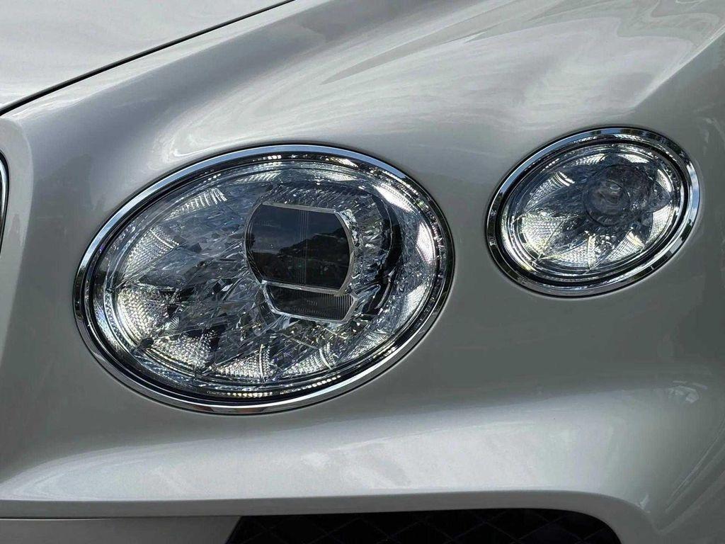 new 2025 Bentley Bentayga car, priced at $271,095