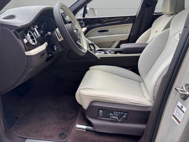 new 2025 Bentley Bentayga EWB car, priced at $271,095