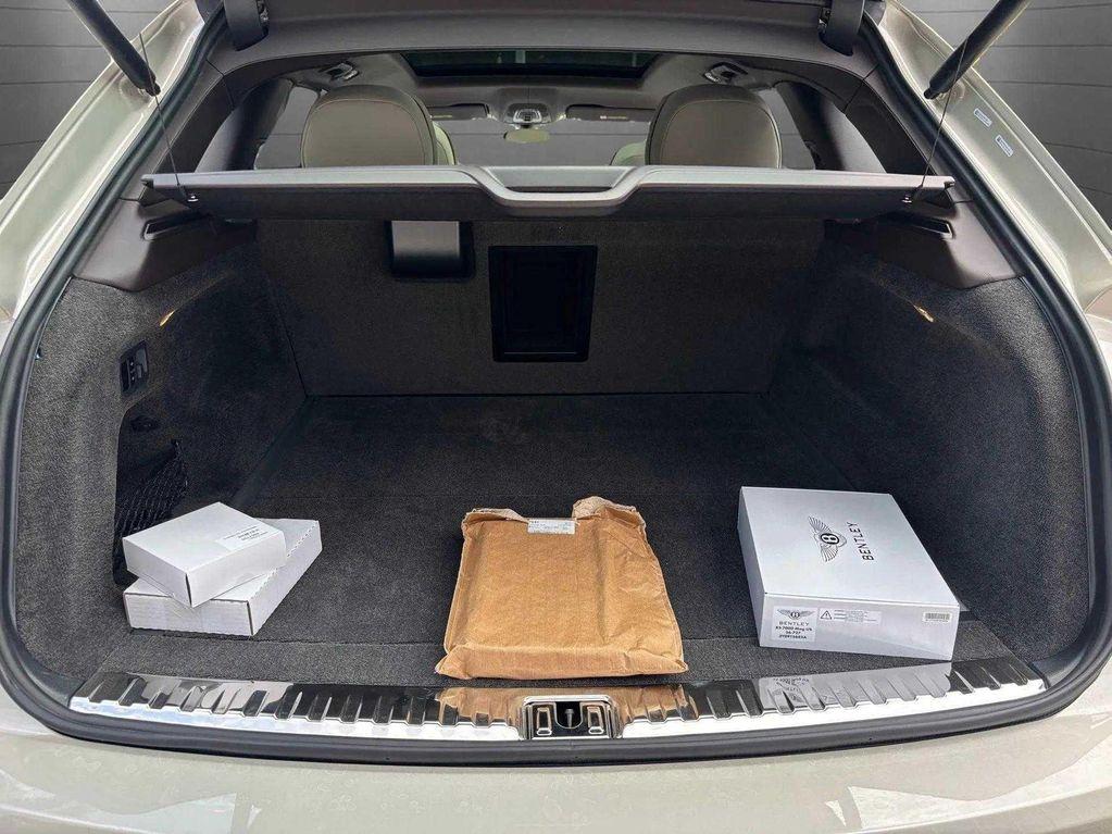 new 2025 Bentley Bentayga car, priced at $271,095