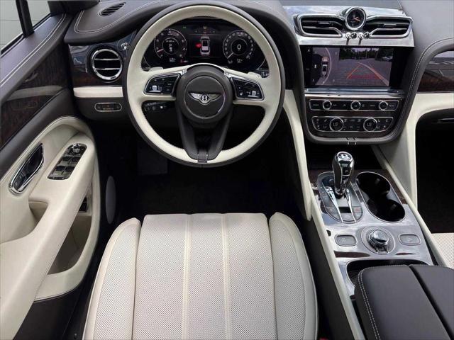 new 2025 Bentley Bentayga EWB car, priced at $271,095