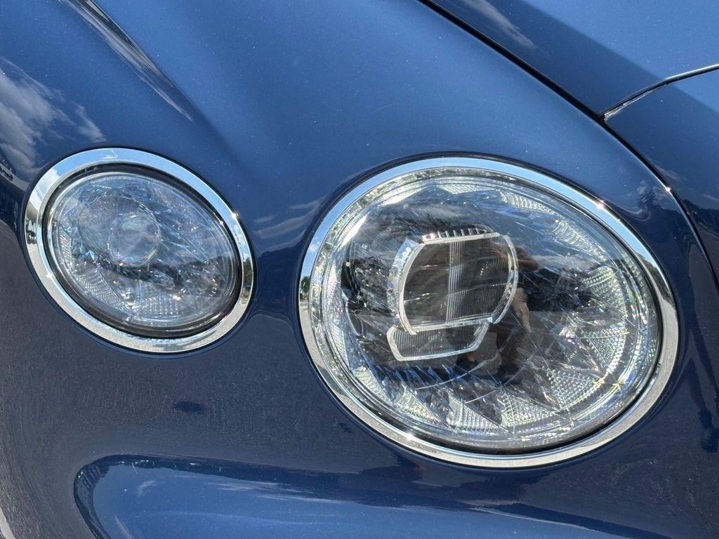 used 2023 Bentley Flying Spur car, priced at $255,000