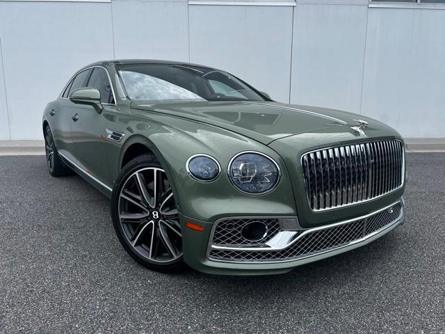 used 2022 Bentley Flying Spur Hybrid car, priced at $193,000