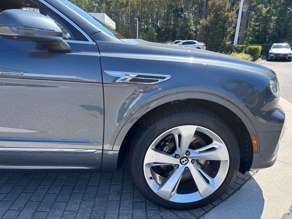 new 2025 Bentley Bentayga EWB car, priced at $263,440