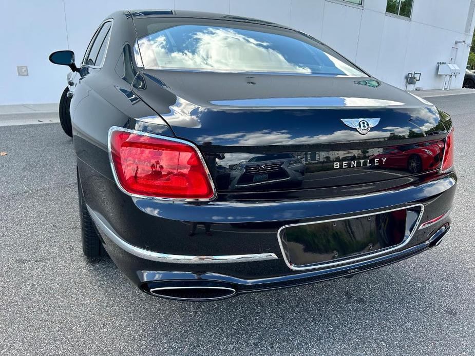 used 2022 Bentley Flying Spur car, priced at $279,000