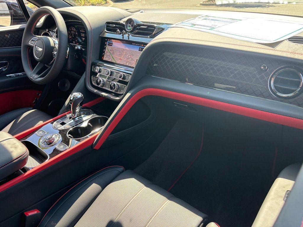 new 2025 Bentley Bentayga car, priced at $290,790
