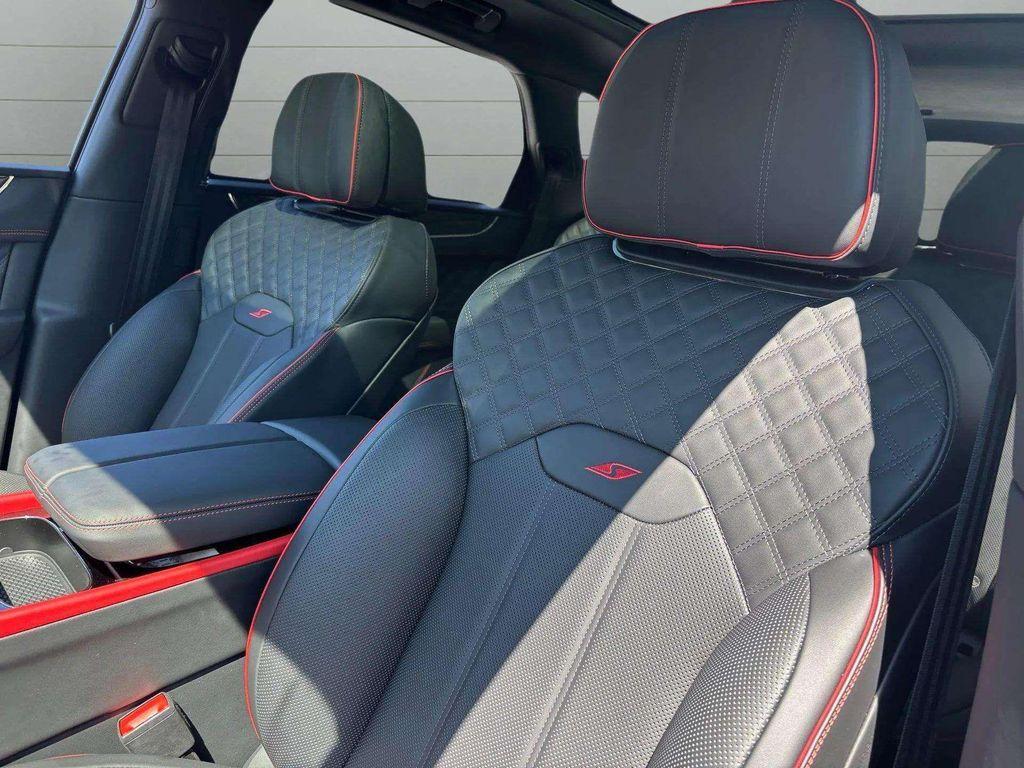 new 2025 Bentley Bentayga car, priced at $290,790