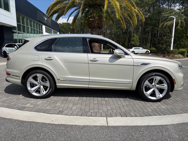 new 2025 Bentley Bentayga car, priced at $262,165