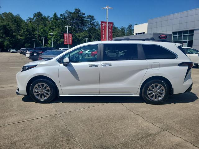 used 2025 Toyota Sienna car, priced at $48,493