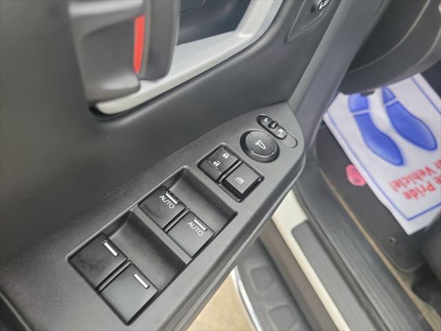 used 2015 Honda Pilot car, priced at $17,950