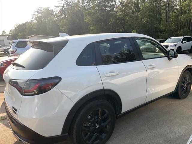 used 2025 Honda HR-V car, priced at $27,872