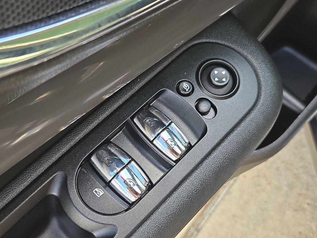 used 2018 MINI Clubman car, priced at $13,550