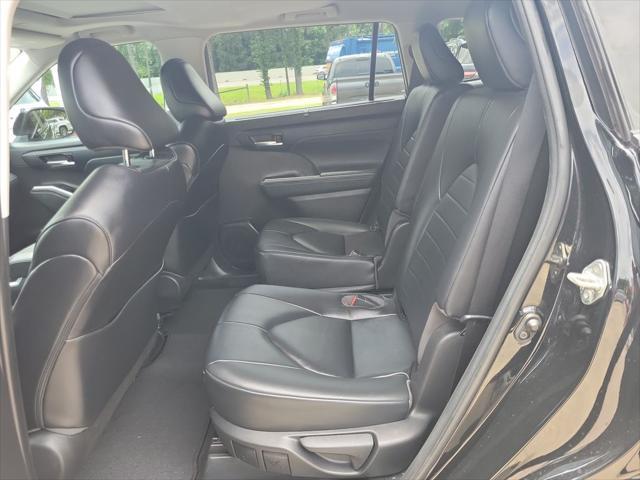 used 2023 Toyota Highlander car, priced at $40,930