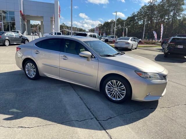 used 2013 Lexus ES 350 car, priced at $17,481