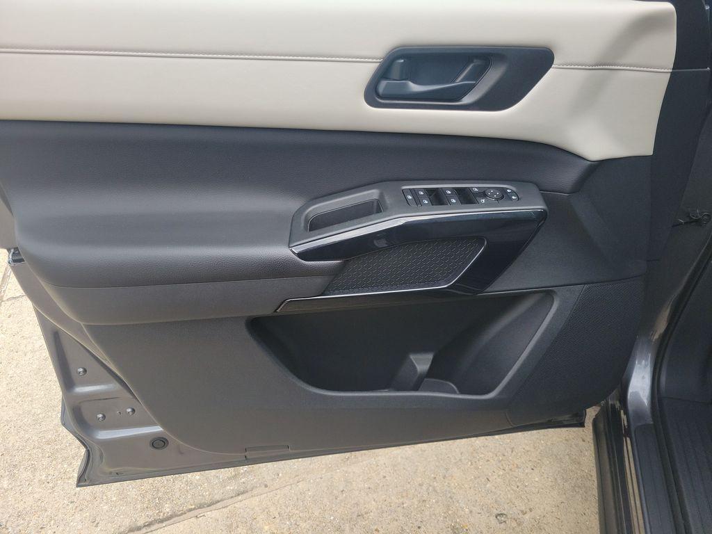 used 2023 Nissan Pathfinder car, priced at $24,477