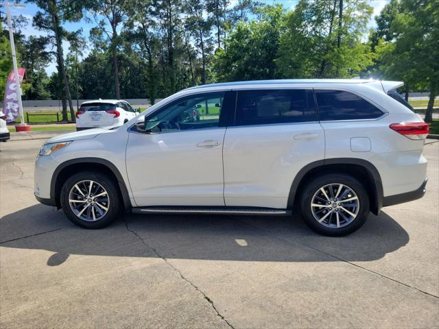 used 2018 Toyota Highlander car, priced at $19,789