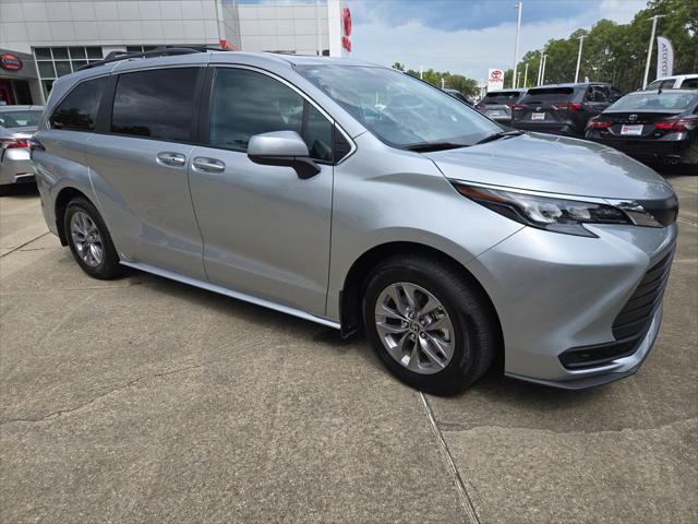 used 2025 Toyota Sienna car, priced at $43,944