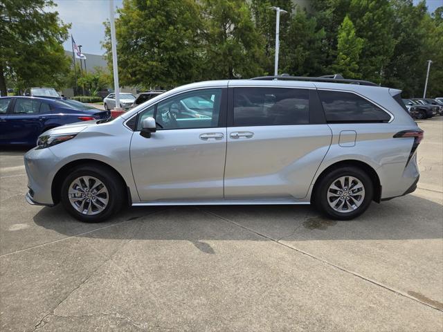 used 2025 Toyota Sienna car, priced at $43,944