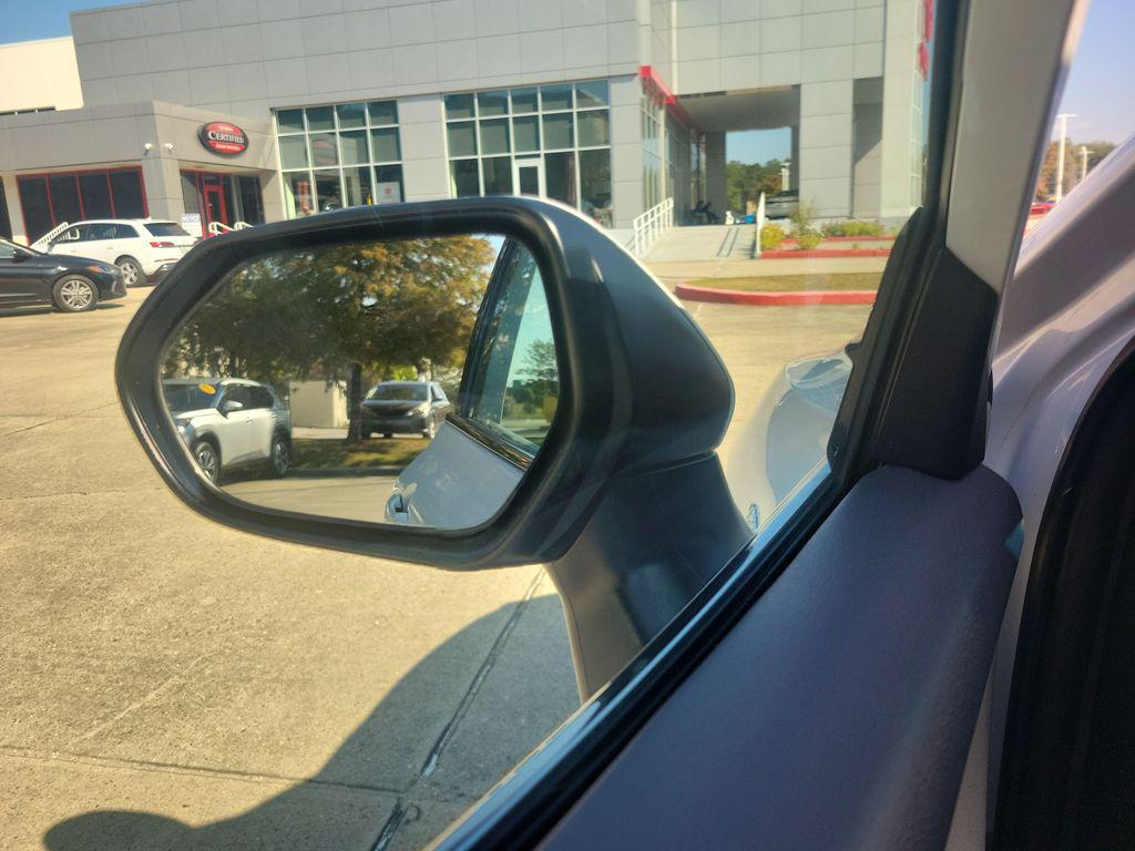 used 2020 Toyota Camry Hybrid car, priced at $24,442