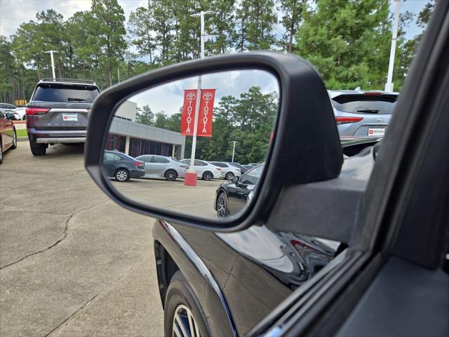 used 2015 Toyota 4Runner car, priced at $25,877