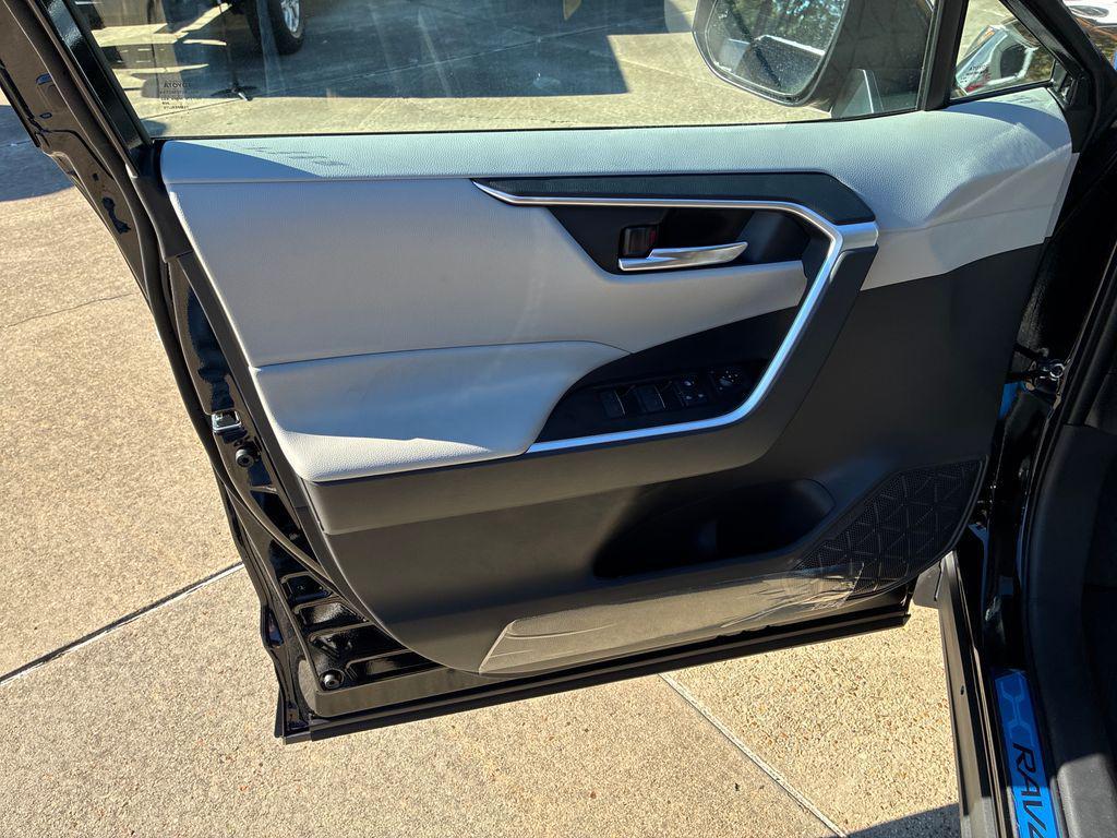 new 2025 Toyota RAV4 car, priced at $33,192