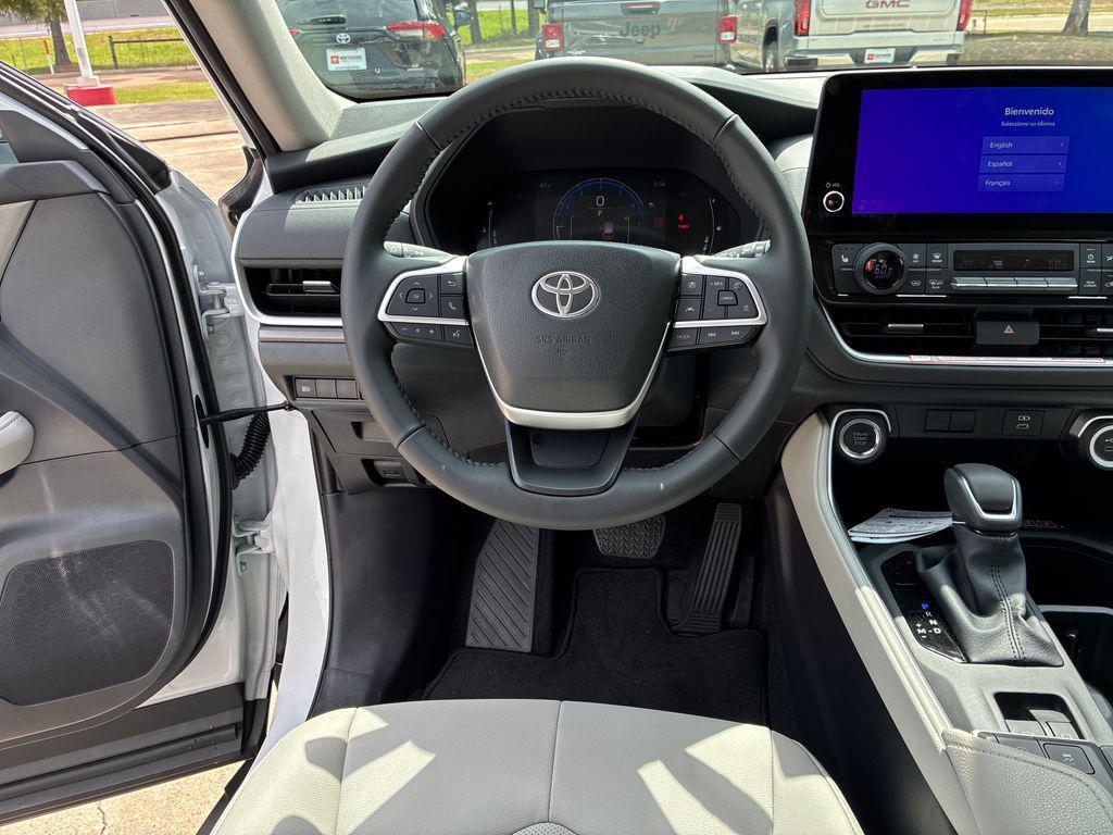 new 2025 Toyota Grand Highlander car, priced at $52,308