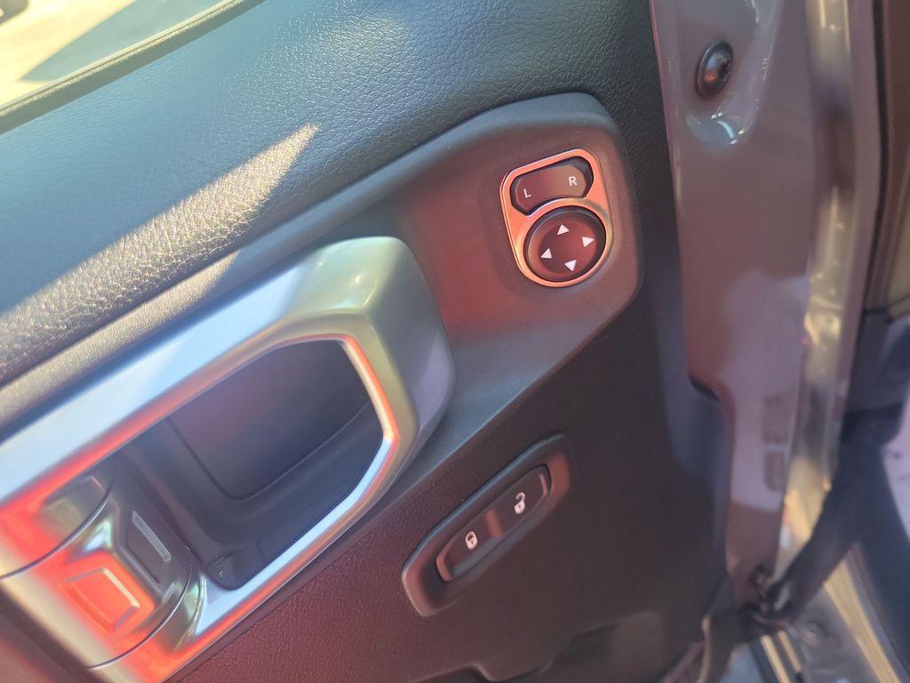 used 2020 Jeep Wrangler Unlimited car, priced at $28,404