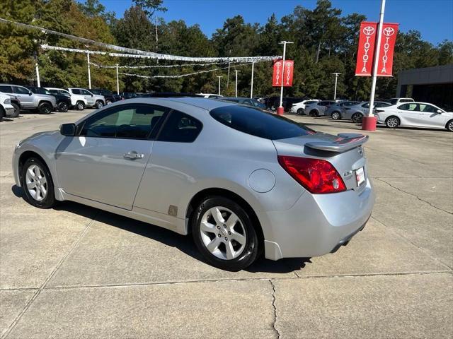 used 2009 Nissan Altima car, priced at $9,998