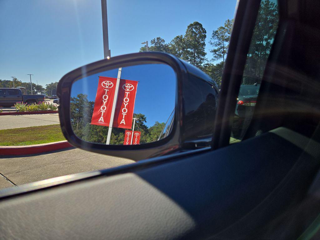 used 2024 Honda Odyssey car, priced at $35,421