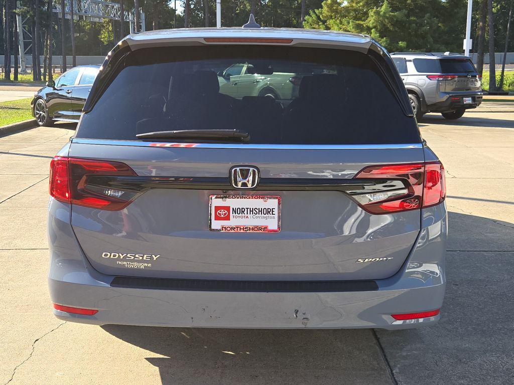 used 2024 Honda Odyssey car, priced at $35,421