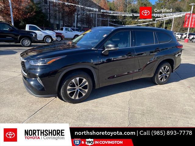 used 2021 Toyota Highlander car, priced at $29,564