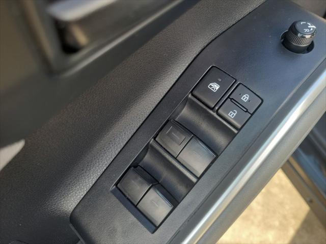 used 2023 Toyota Highlander car, priced at $34,996