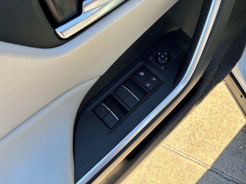 new 2025 Toyota RAV4 car, priced at $38,716