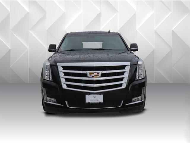 used 2016 Cadillac Escalade car, priced at $26,999