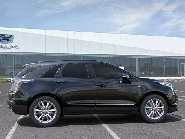 new 2025 Cadillac XT5 car, priced at $58,014