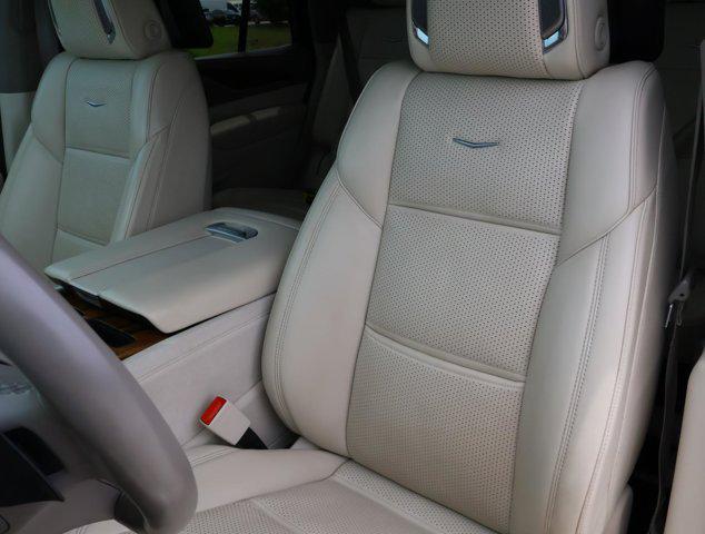 used 2021 Cadillac Escalade car, priced at $63,911