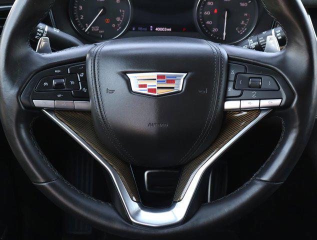 used 2023 Cadillac XT6 car, priced at $39,977