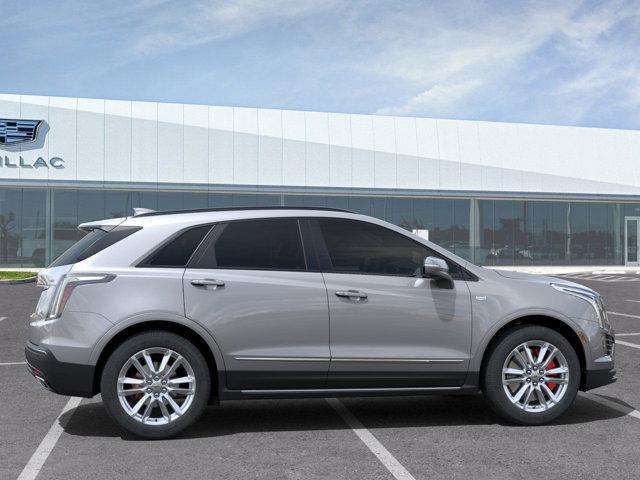 new 2025 Cadillac XT5 car, priced at $60,574