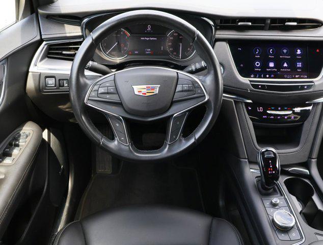 used 2022 Cadillac XT5 car, priced at $26,977