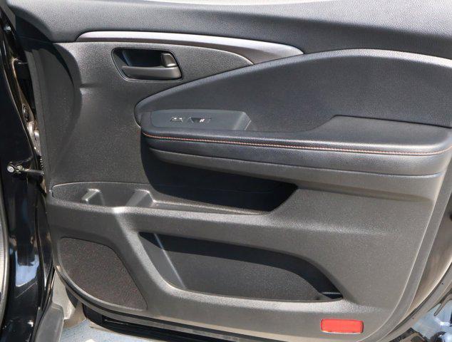 used 2022 Honda Passport car, priced at $25,966