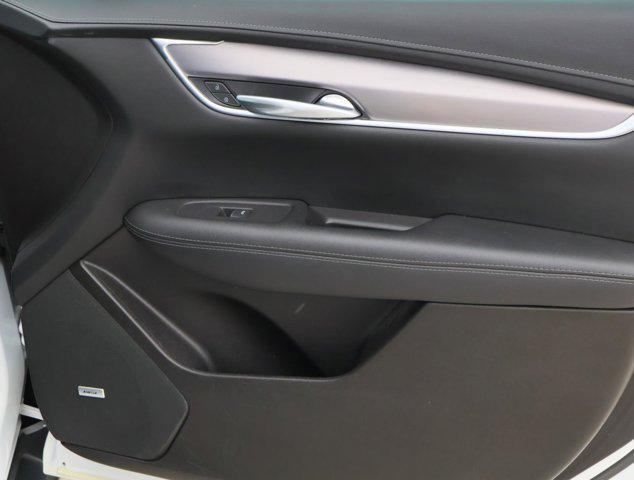used 2021 Cadillac XT5 car, priced at $19,933