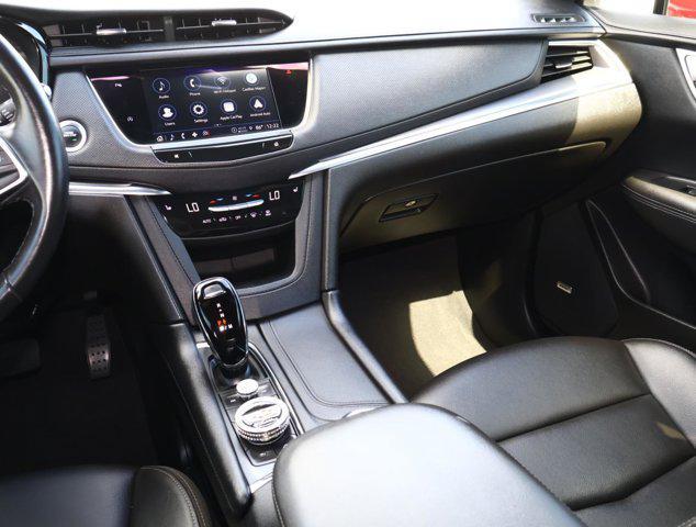 used 2023 Cadillac XT5 car, priced at $28,922