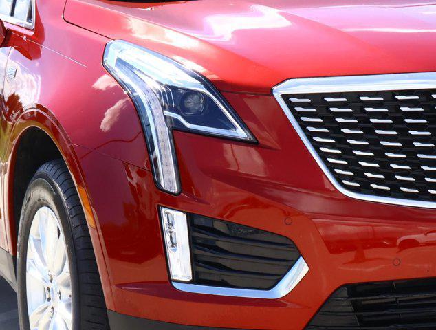 used 2023 Cadillac XT5 car, priced at $28,922