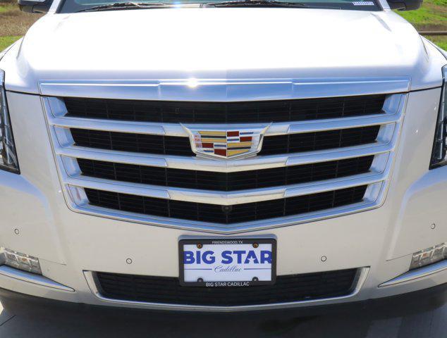 used 2018 Cadillac Escalade car, priced at $33,911