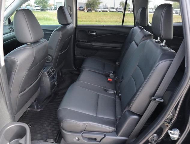 used 2021 Honda Pilot car, priced at $29,944