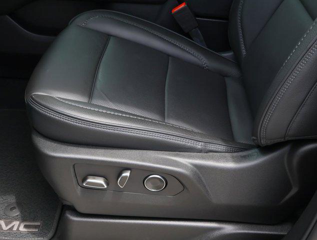 used 2025 GMC Yukon car, priced at $83,944