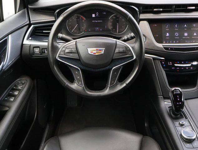 used 2024 Cadillac XT5 car, priced at $39,977