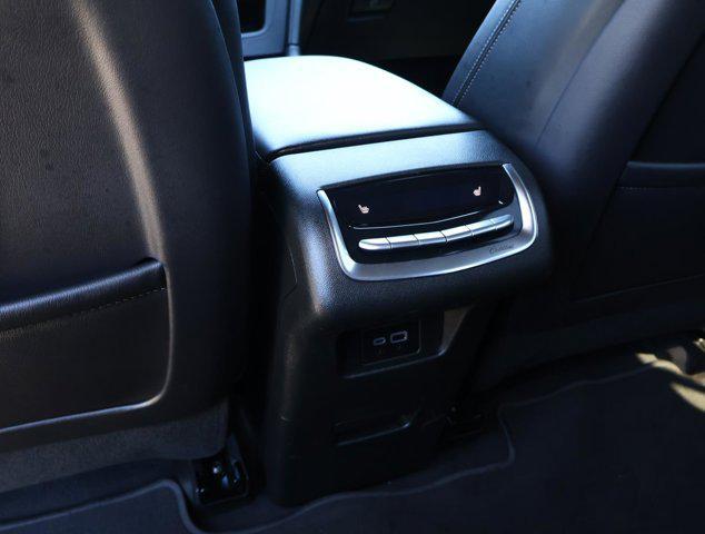 used 2024 Cadillac XT6 car, priced at $47,999